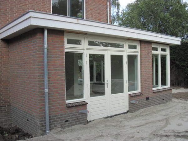 Van 2,5 naar 4 meter vergunningsvrij uitbouwen !! Van 2,5 naar 4 meter vergunningsvrij uitbouwen !!