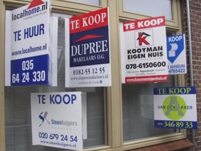 In Amsterdam dalen de woningprijzen In Amsterdam dalen de woningprijzen