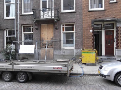 Amsterdam wil uitbouwen aan banden leggen