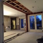 De ramen zijn vervangen door openslaande deuren De ramen zijn vervangen door openslaande deuren