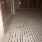 In de bestaande vloer is vloerverwarming ingefreesd In de bestaande vloer is vloerverwarming ingefreesd